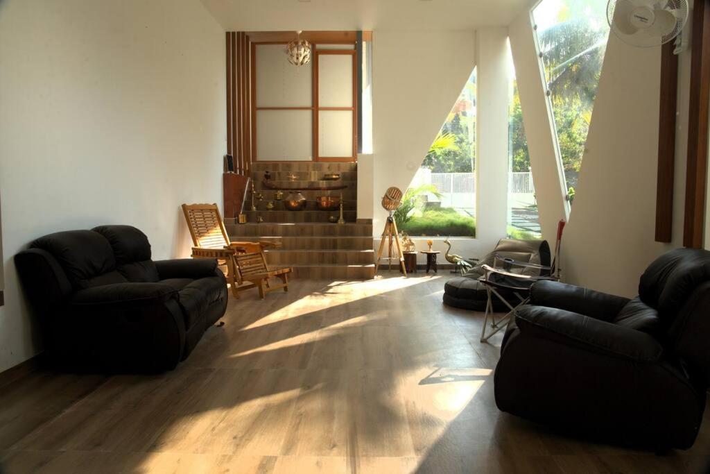 The Urban Getaway Villa Thiruvananthapuram Kültér fotó